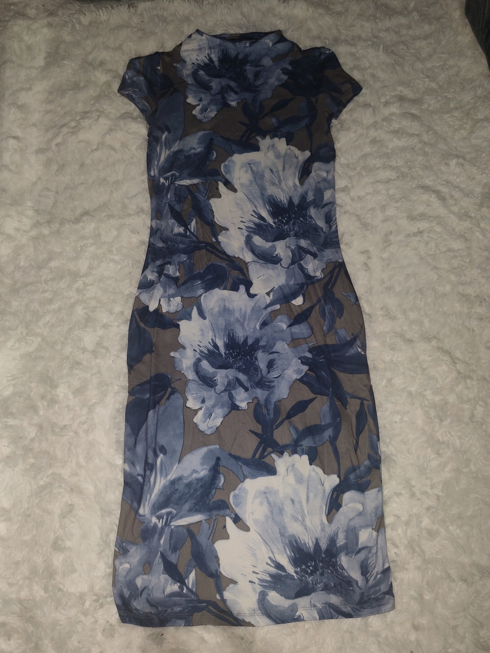 Joe & Elle Blue Floral Midi Dress with Taupe Base